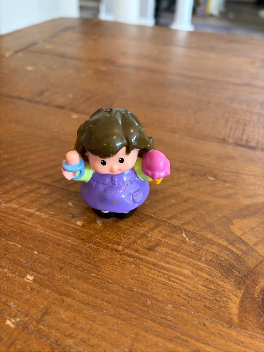 Fisher Price Little People pregnant mom as is